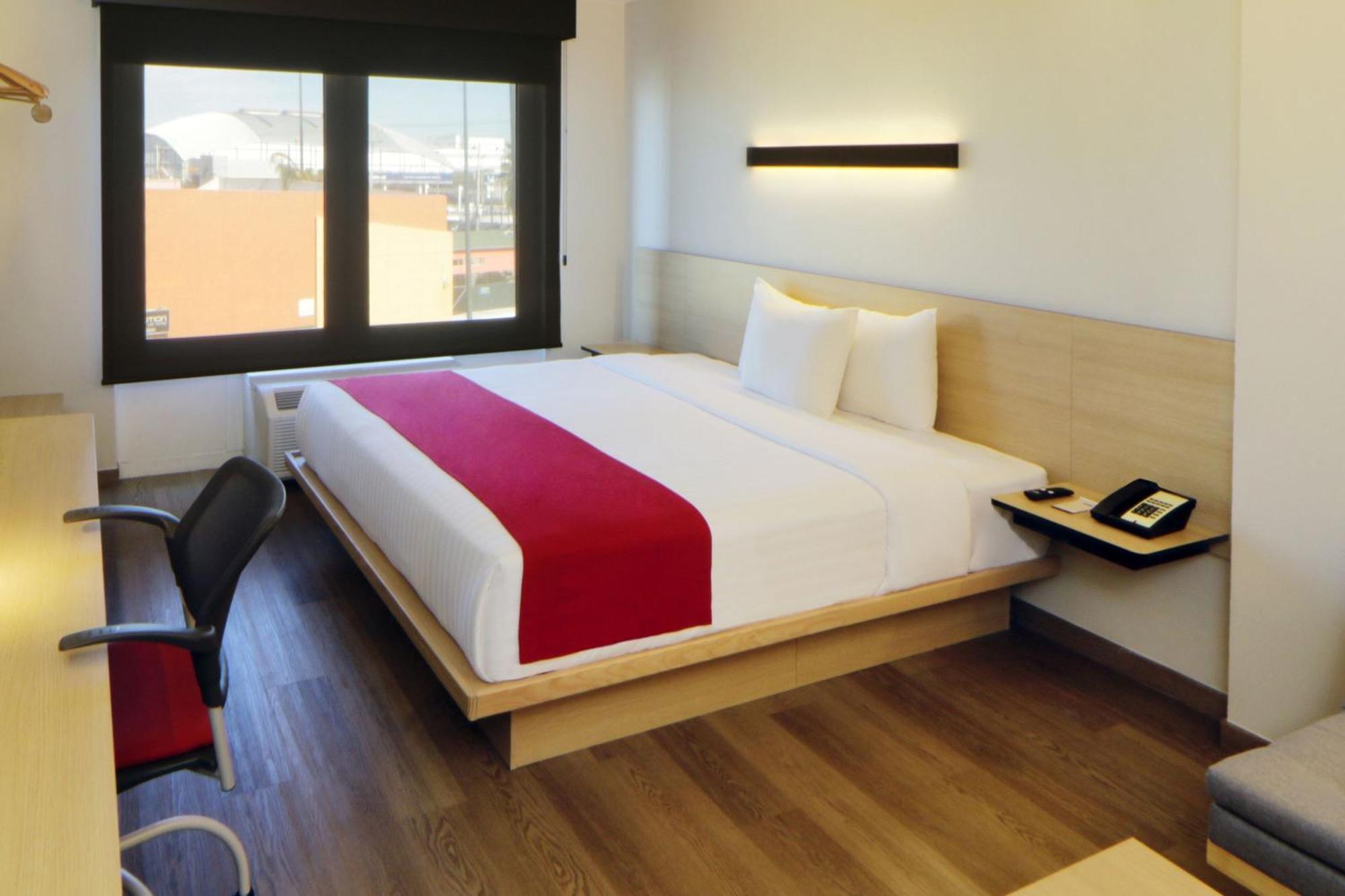 City Express By Marriott Nuevo Laredo Εξωτερικό φωτογραφία