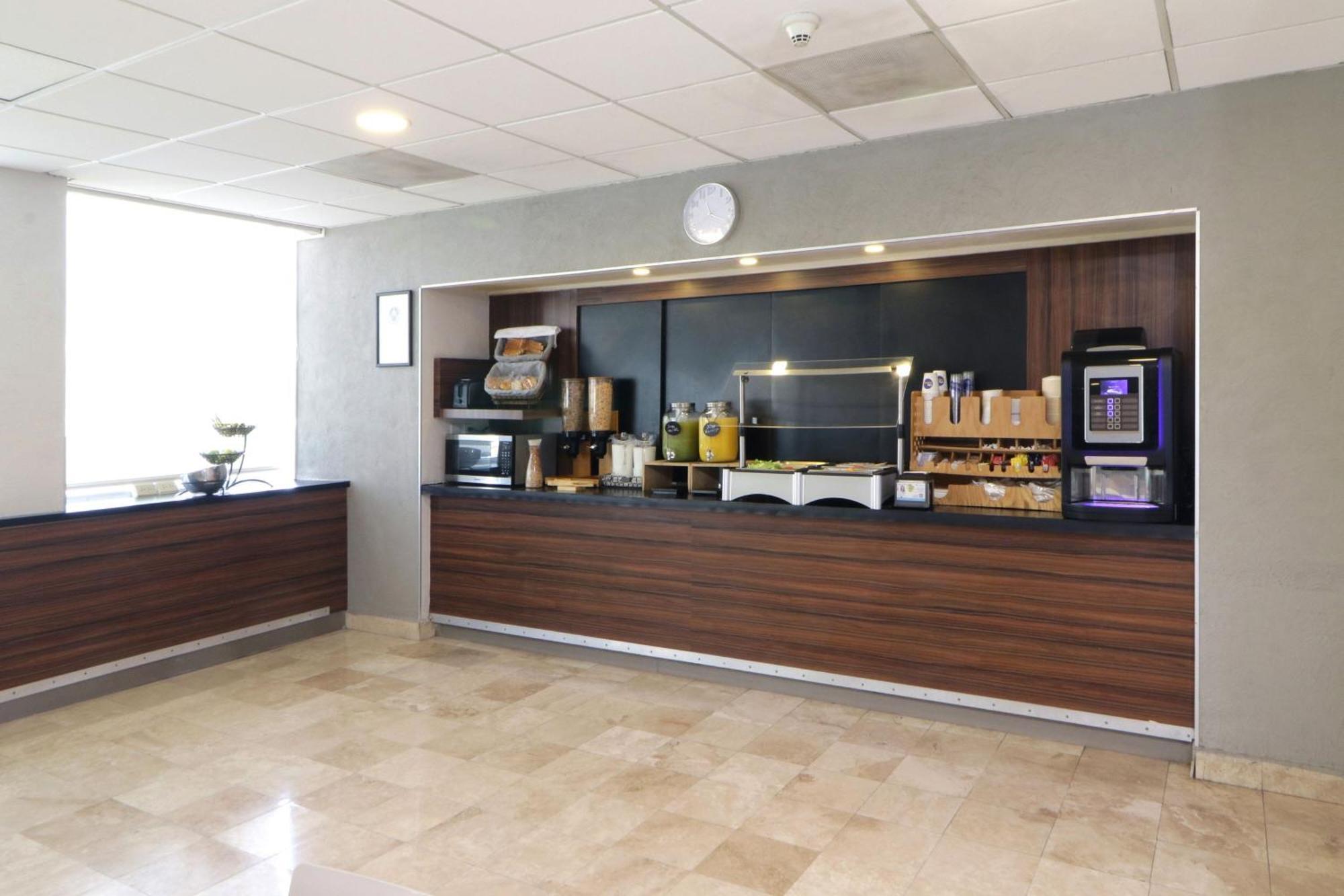 City Express By Marriott Nuevo Laredo Εξωτερικό φωτογραφία