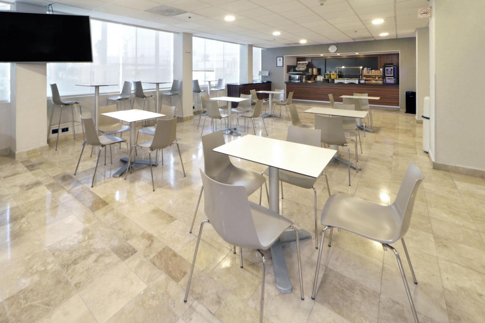 City Express By Marriott Nuevo Laredo Εξωτερικό φωτογραφία